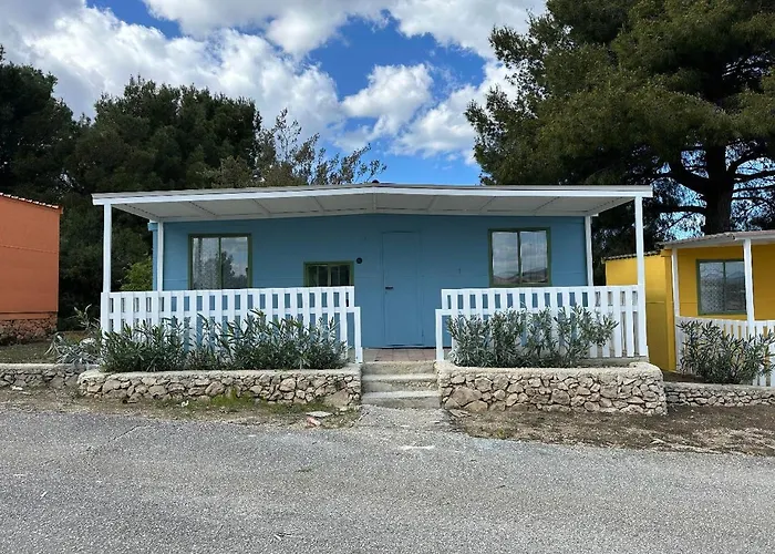 Aldeamento Turístico Villaggio La Giara 3*