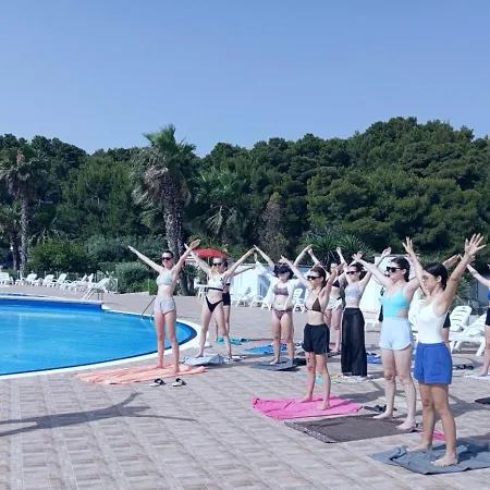 Villaggio La Giara 홀리데이파크 3*