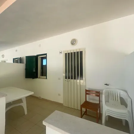 Villaggio La Giara 홀리데이파크 비에스테