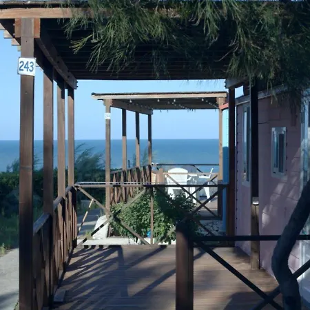 Villaggio La Giara 3*