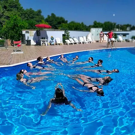 Villaggio La Giara 3* 비에스테